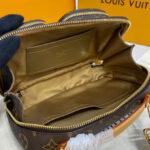 Louis Vuitton Utility Crossbody M80446 Brown